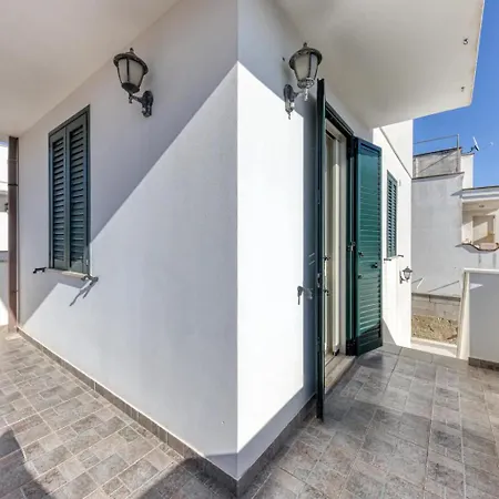 A 50 M Dal Mare Climatizzato Con Vista Mare Apartment Torre San Giovanni Ugento