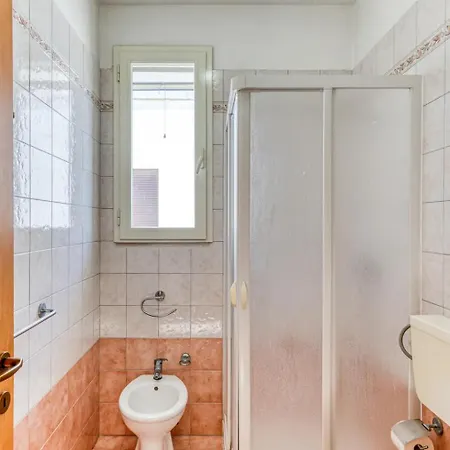 A 50 M Dal Mare Climatizzato Con Vista Mare Apartment